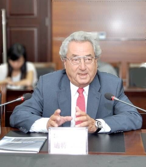 (lin)f(xi)(hu )ԭ(hu )L(chng)ء£cе½B(ti)ǔyͬ